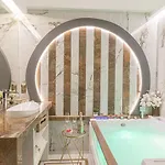 Promienisty Apartament Отель *