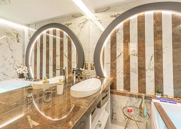 فندق Promienisty Apartament كراكوفيا