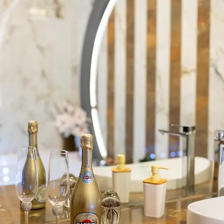 Ξενοδοχείο Promienisty Apartament *