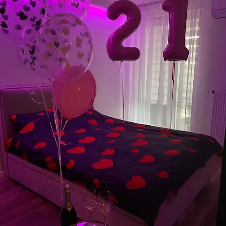 מלון Promienisty Apartament קרקוב